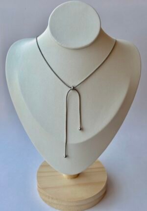 Collar Corbatín delgado