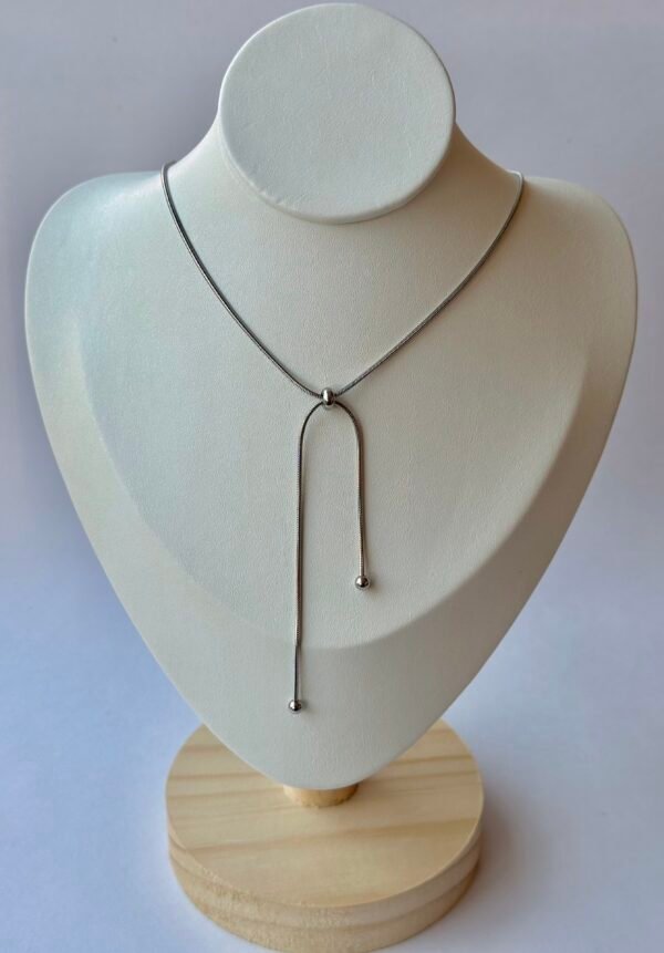 Collar Corbatín delgado