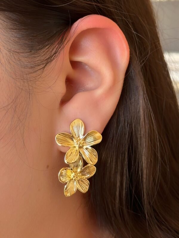 Aretes dos flores