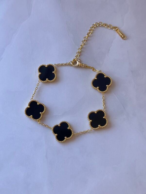 Pulsera trébol negro