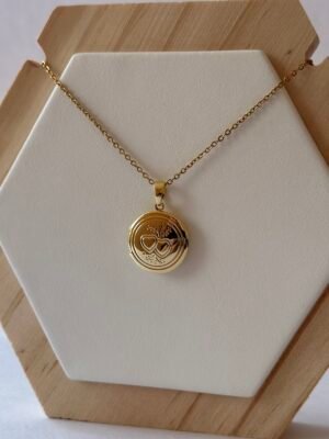 Relicario redondo dos corazones