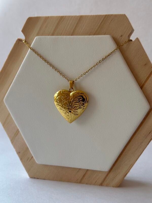 relicario corazon flor Relicario corazón flor